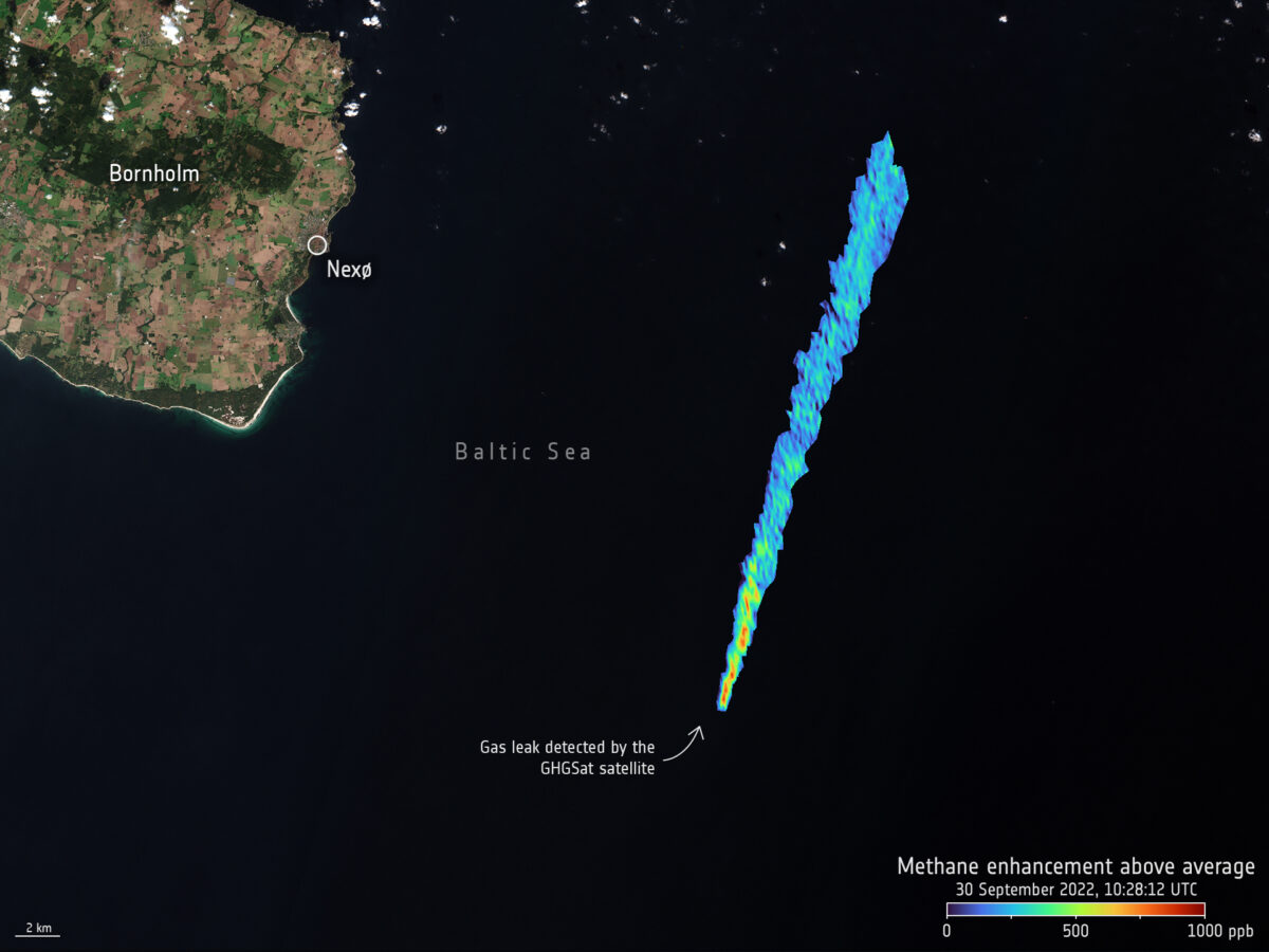 A methane plume appearing out of the ocean in a satellite image, non-commercial use licensed by European Space Agency